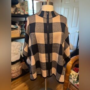 Jones New York Navy and Cream Knit Sweater Cape/Poncho